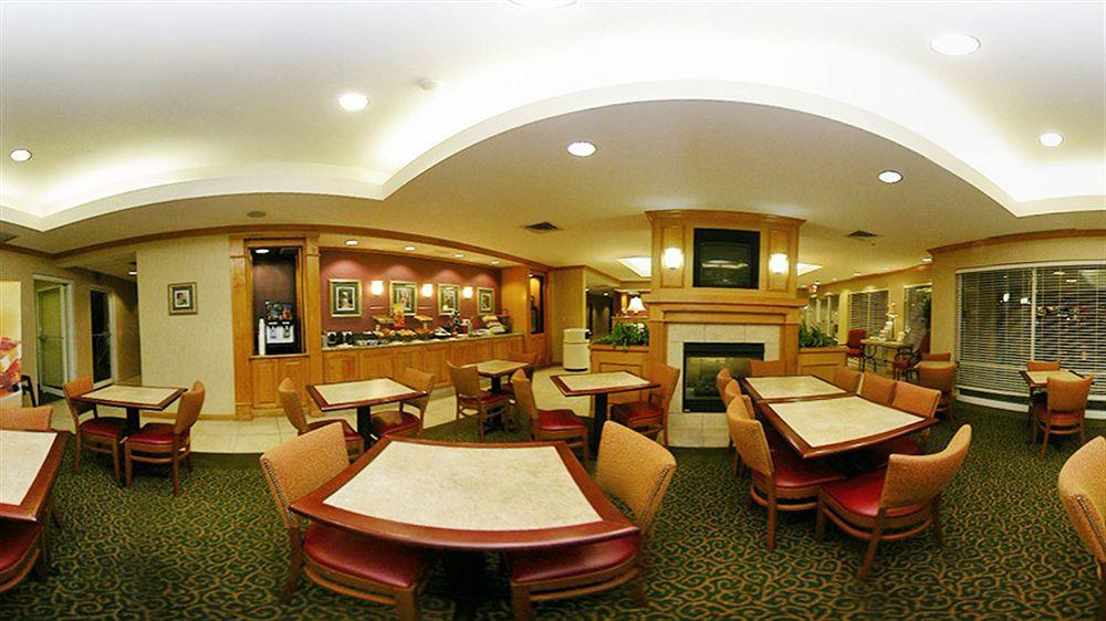 Springhill Suites By Marriott Lawton Exterior photo